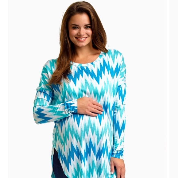 Pinkblush Tops - Pinkblush Chevron Maternity Top - Small Pinkblush Tops - Pinkblush Chevron Maternity Top - Small
